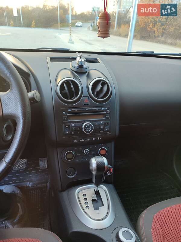 Позашляховик / Кросовер Nissan Qashqai 2007 в Львові
