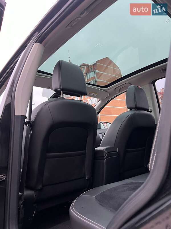 Внедорожник / Кроссовер Nissan Qashqai 2013 в Вараше