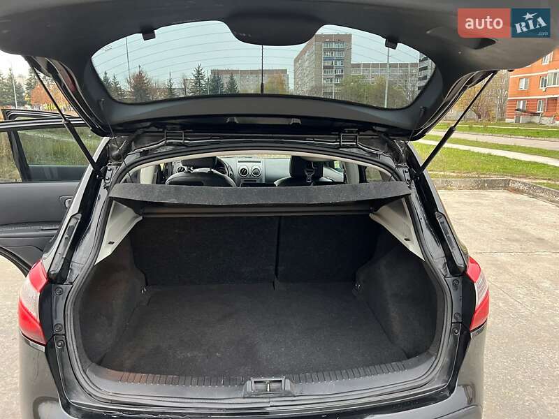 Внедорожник / Кроссовер Nissan Qashqai 2013 в Вараше