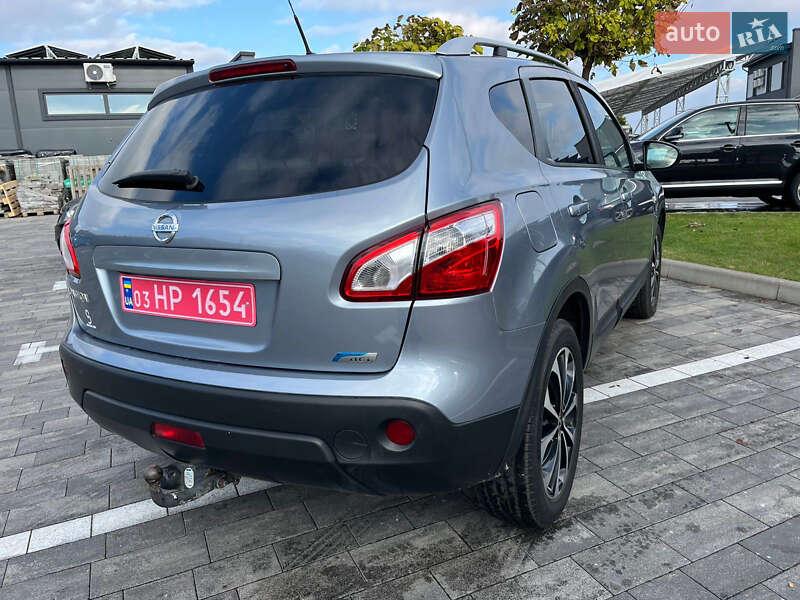 Позашляховик / Кросовер Nissan Qashqai 2010 в Луцьку