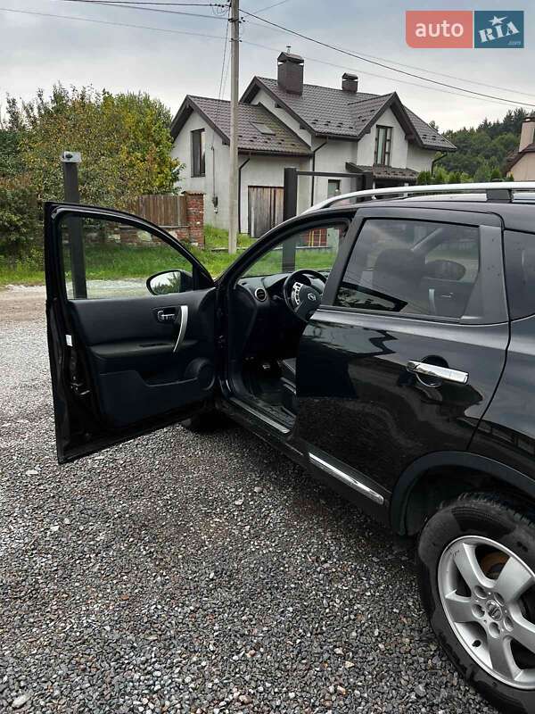 Позашляховик / Кросовер Nissan Qashqai 2011 в Львові фото 3 Позашляховик / Кросовер Nissan Qashqai 2011 в Львові