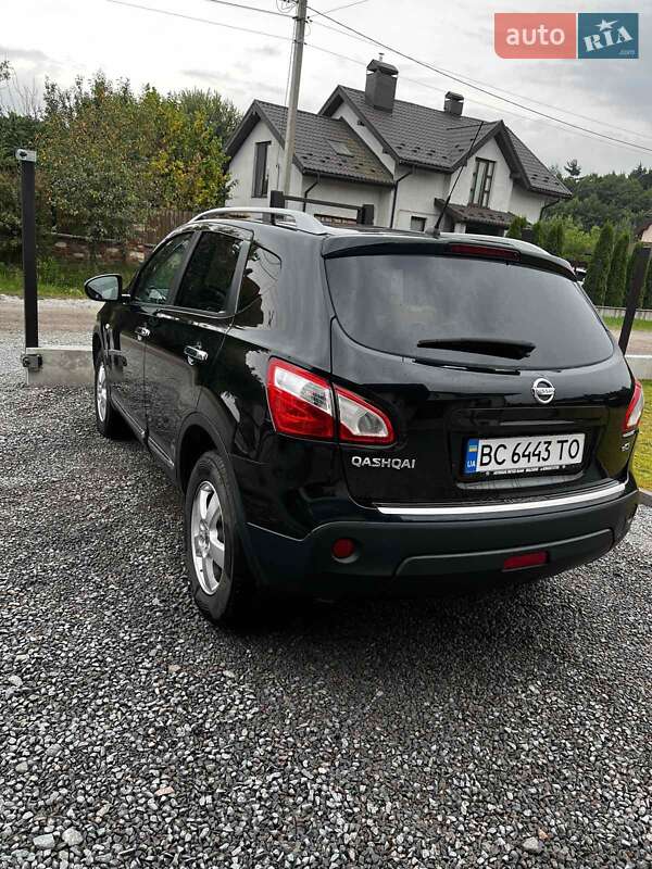 Позашляховик / Кросовер Nissan Qashqai 2011 в Львові фото 12 Позашляховик / Кросовер Nissan Qashqai 2011 в Львові