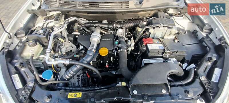 Позашляховик / Кросовер Nissan Qashqai 2012 в Луцьку