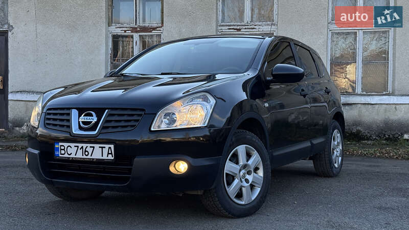 Внедорожник / Кроссовер Nissan Qashqai 2010 в Стрые