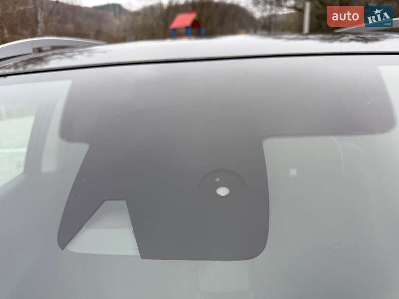 Внедорожник / Кроссовер Nissan Qashqai 2015 в Кременце