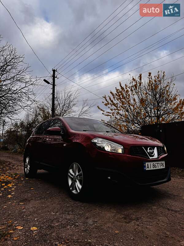 Внедорожник / Кроссовер Nissan Qashqai 2013 в Чернигове
