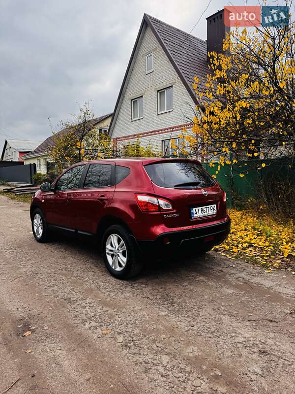 Внедорожник / Кроссовер Nissan Qashqai 2013 в Чернигове