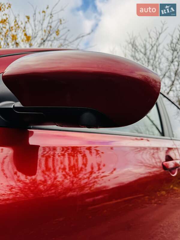 Внедорожник / Кроссовер Nissan Qashqai 2013 в Чернигове