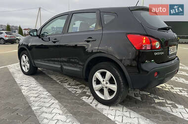 Позашляховик / Кросовер Nissan Qashqai 2009 в Стрию