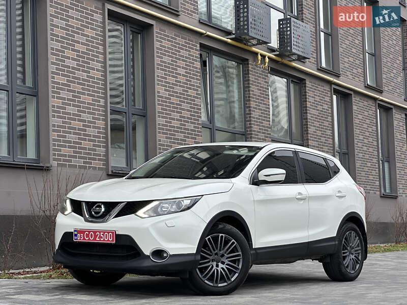 Внедорожник / Кроссовер Nissan Qashqai 2015 в Львове