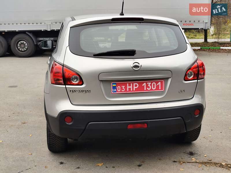 Позашляховик / Кросовер Nissan Qashqai 2008 в Звягелі