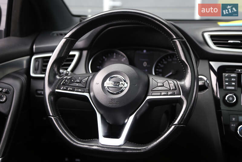 Внедорожник / Кроссовер Nissan Qashqai 2019 в Киеве