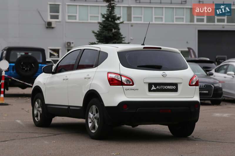 Внедорожник / Кроссовер Nissan Qashqai 2012 в Киеве