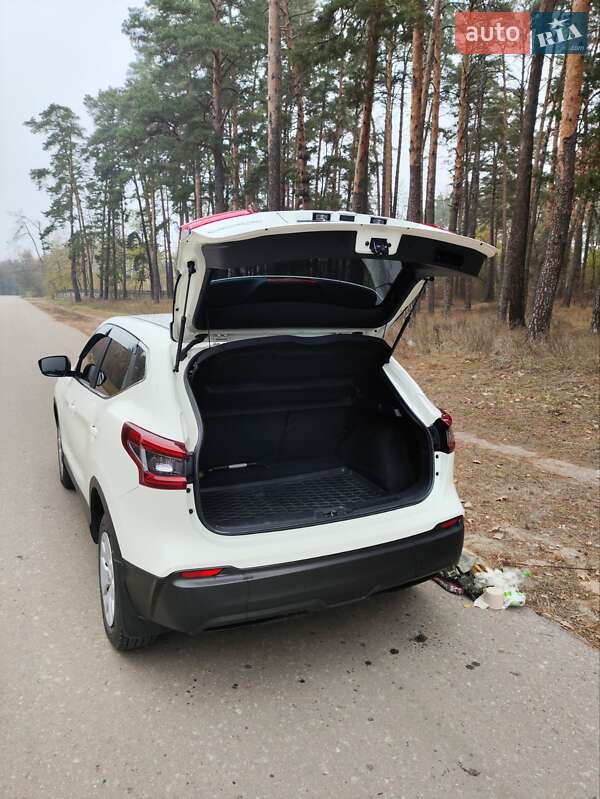 Внедорожник / Кроссовер Nissan Qashqai 2018 в Чернигове