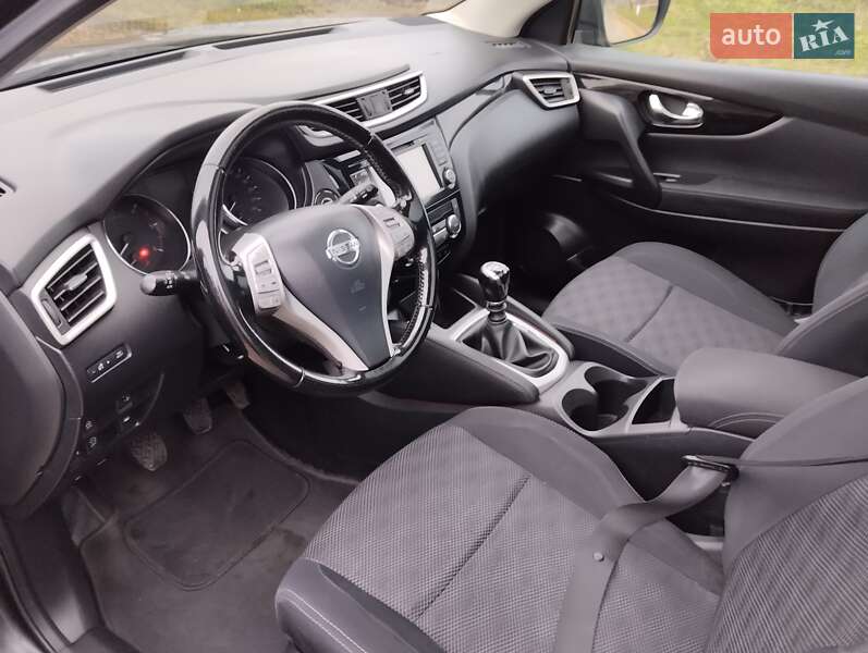Внедорожник / Кроссовер Nissan Qashqai 2015 в Дубно фото 15 Внедорожник / Кроссовер Nissan Qashqai 2015 в Дубно