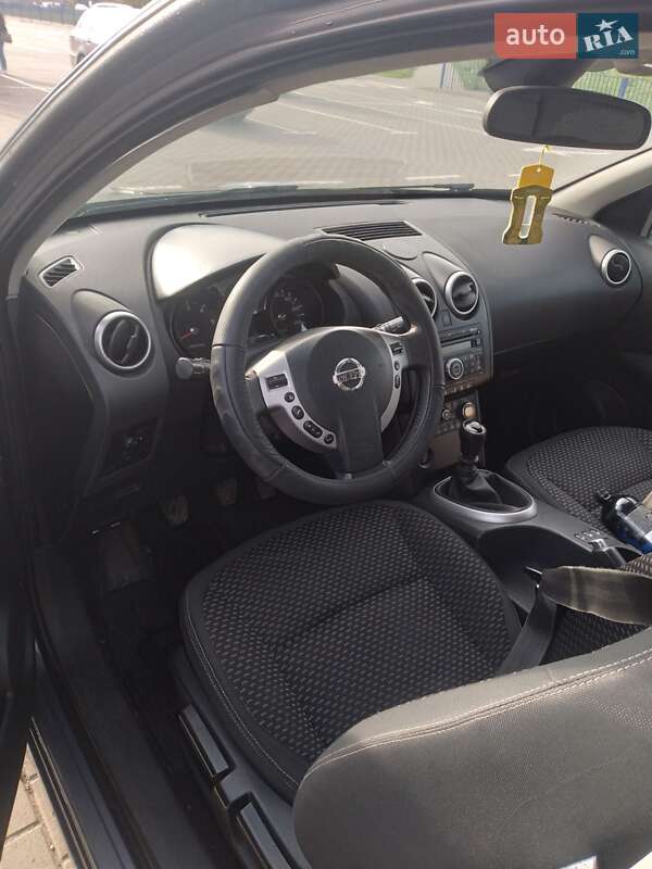 Внедорожник / Кроссовер Nissan Qashqai 2007 в Нововолынске