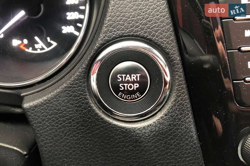 Внедорожник / Кроссовер Nissan Qashqai 2015 в Киеве фото 32 Внедорожник / Кроссовер Nissan Qashqai 2015 в Киеве