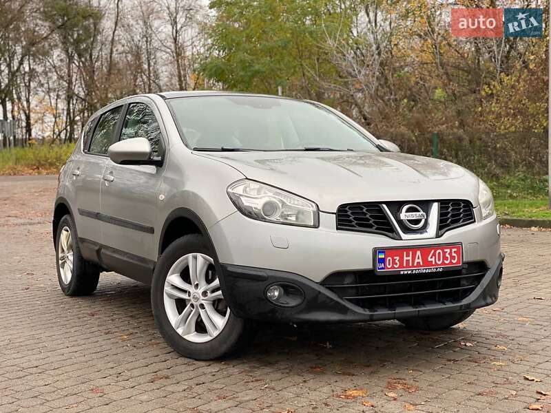 Внедорожник / Кроссовер Nissan Qashqai 2010 в Звягеле фото 2 Внедорожник / Кроссовер Nissan Qashqai 2010 в Звягеле