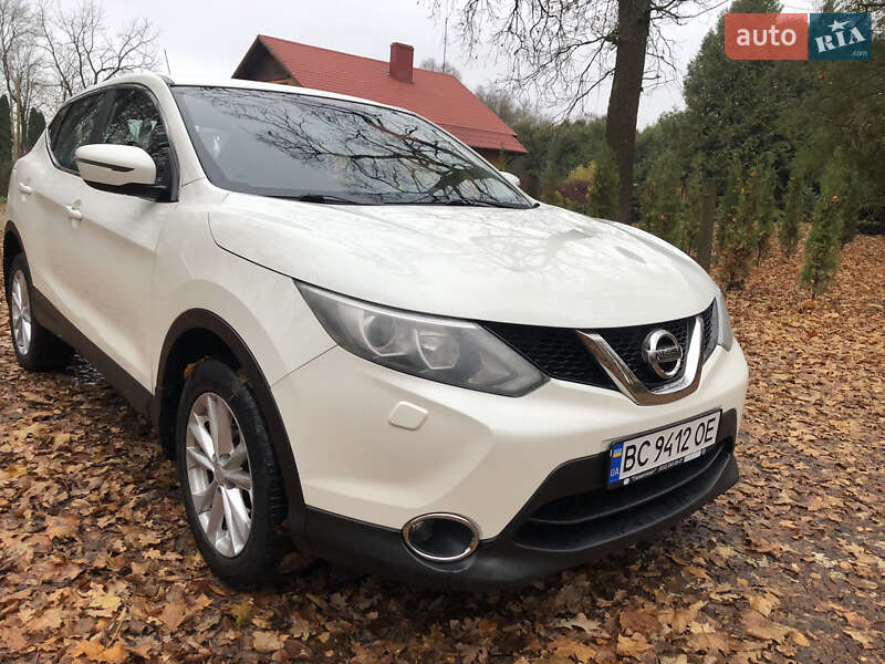 Внедорожник / Кроссовер Nissan Qashqai 2015 в Тернополе фото 8 Внедорожник / Кроссовер Nissan Qashqai 2015 в Тернополе