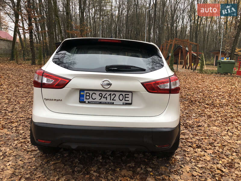 Внедорожник / Кроссовер Nissan Qashqai 2015 в Тернополе фото 19 Внедорожник / Кроссовер Nissan Qashqai 2015 в Тернополе