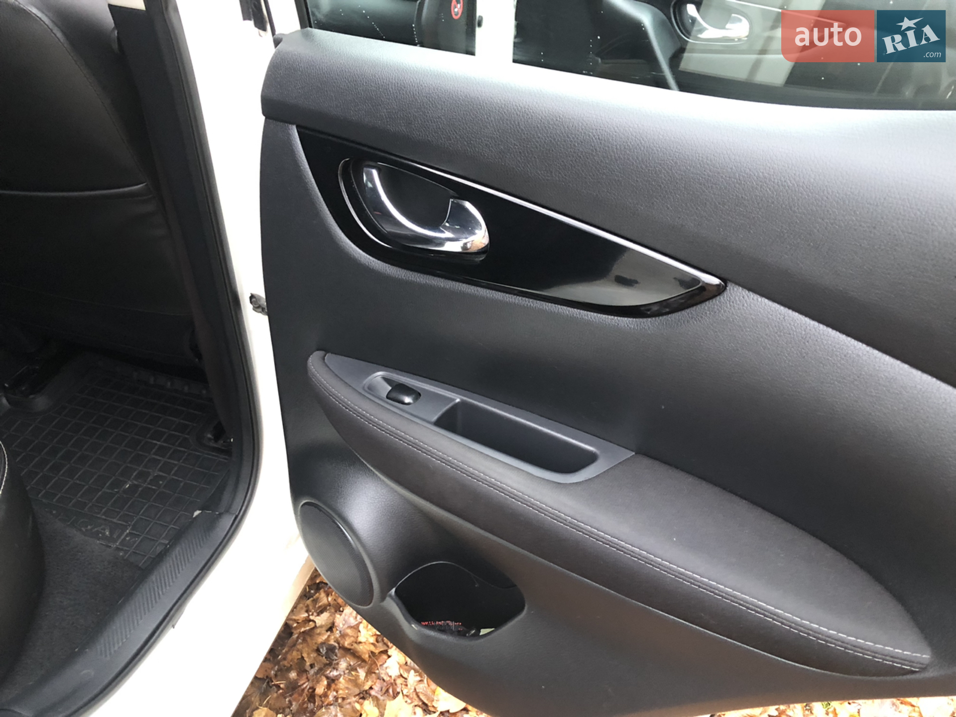 2015 Nissan Qashqai - мініатюра 41