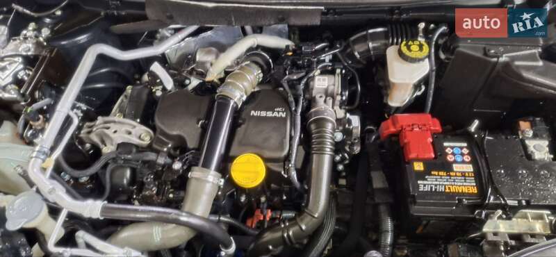 Внедорожник / Кроссовер Nissan Qashqai 2015 в Новоархангельске