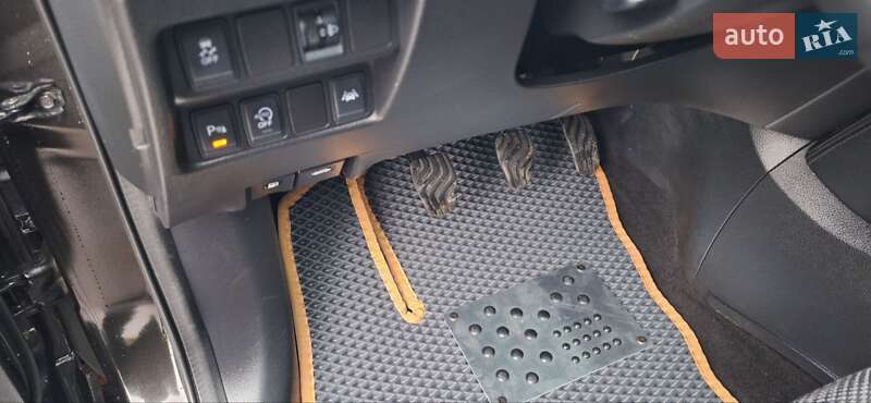 Внедорожник / Кроссовер Nissan Qashqai 2015 в Новоархангельске