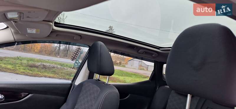 Внедорожник / Кроссовер Nissan Qashqai 2015 в Новоархангельске