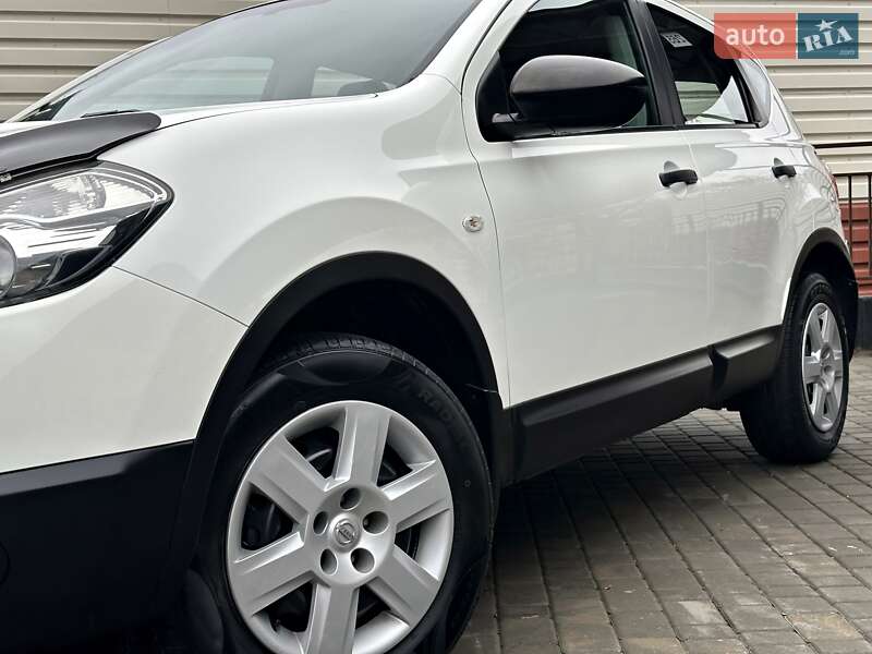 Позашляховик / Кросовер Nissan Qashqai 2010 в Одесі