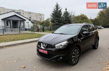 Внедорожник / Кроссовер Nissan Qashqai 2011 в Луцке