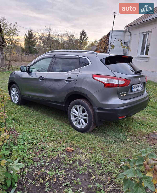 Внедорожник / Кроссовер Nissan Qashqai 2017 в Дубно