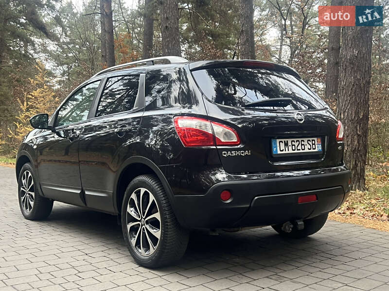 Позашляховик / Кросовер Nissan Qashqai 2012 в Львові