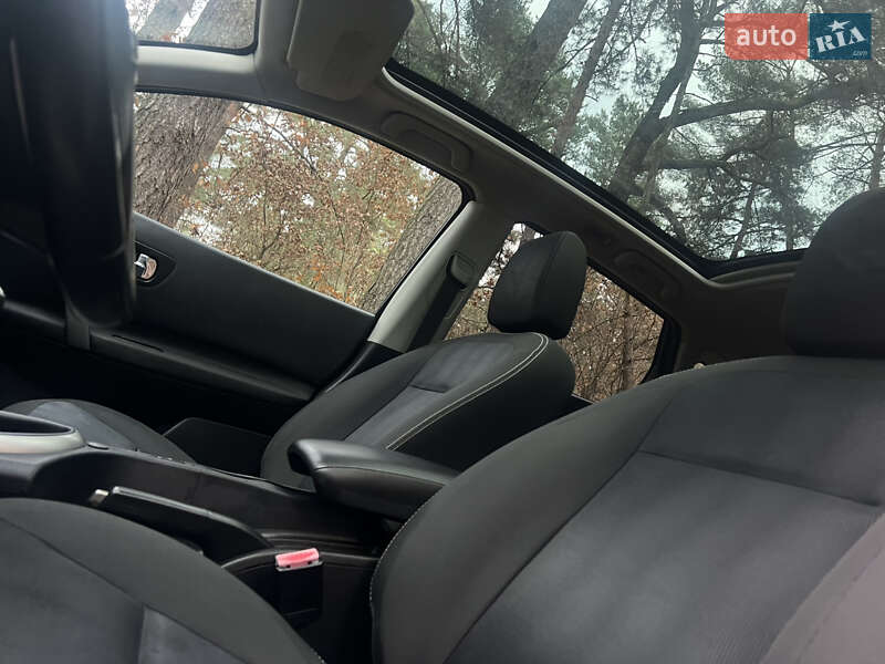 Позашляховик / Кросовер Nissan Qashqai 2012 в Львові