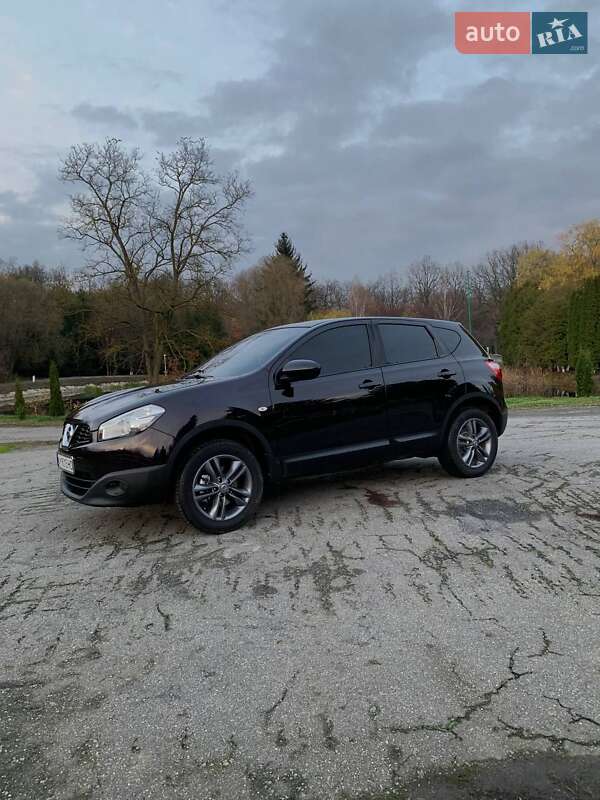 Позашляховик / Кросовер Nissan Qashqai 2012 в Любарі