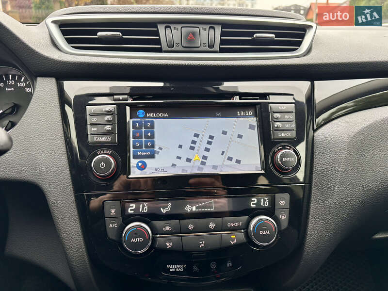 Внедорожник / Кроссовер Nissan Qashqai 2017 в Киеве