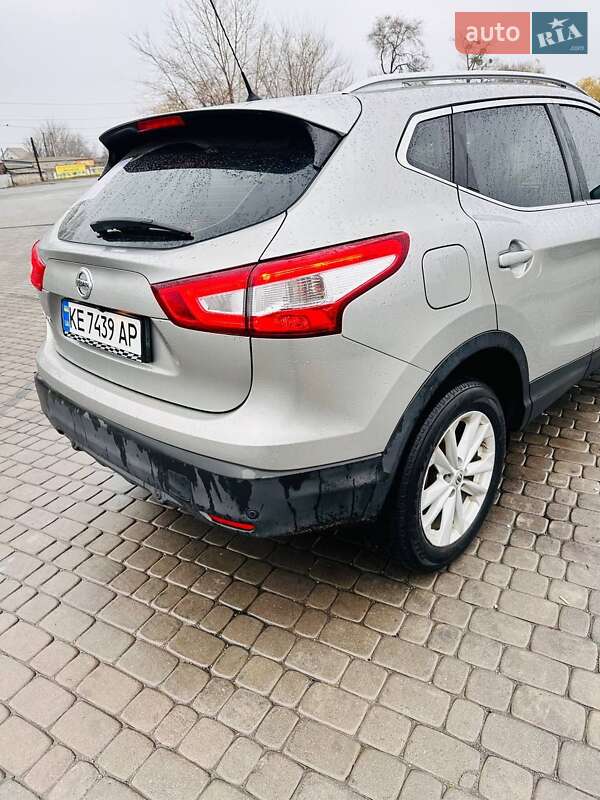 Позашляховик / Кросовер Nissan Qashqai 2015 в Новомосковську фото 9 Позашляховик / Кросовер Nissan Qashqai 2015 в Новомосковську