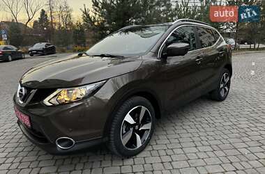 Позашляховик / Кросовер Nissan Qashqai 2015 в Івано-Франківську