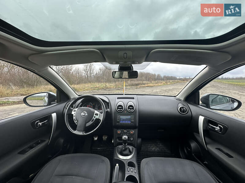 Внедорожник / Кроссовер Nissan Qashqai 2010 в Хмельницком