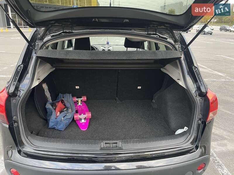 Внедорожник / Кроссовер Nissan Qashqai 2009 в Киеве фото 9 Внедорожник / Кроссовер Nissan Qashqai 2009 в Киеве