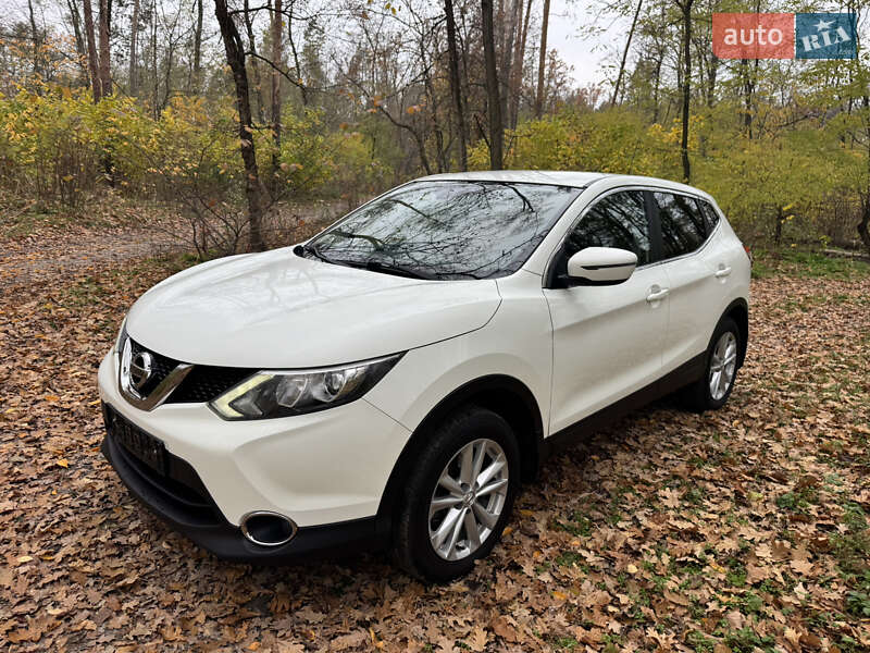 Внедорожник / Кроссовер Nissan Qashqai 2017 в Киеве