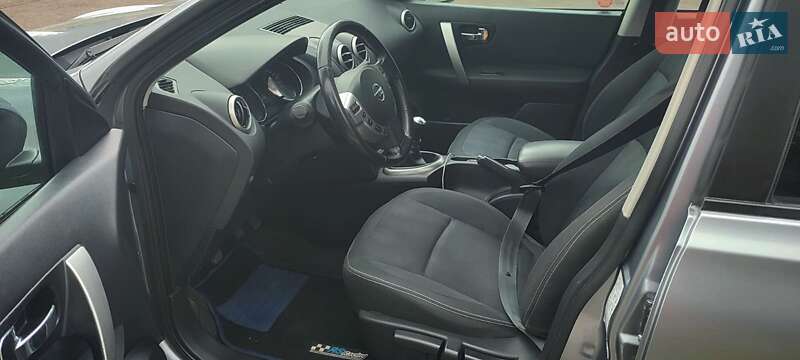 Внедорожник / Кроссовер Nissan Qashqai 2010 в Ровно