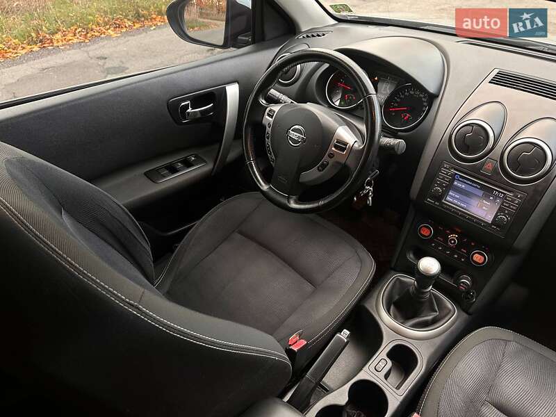 Внедорожник / Кроссовер Nissan Qashqai 2010 в Ужгороде фото 12 Внедорожник / Кроссовер Nissan Qashqai 2010 в Ужгороде