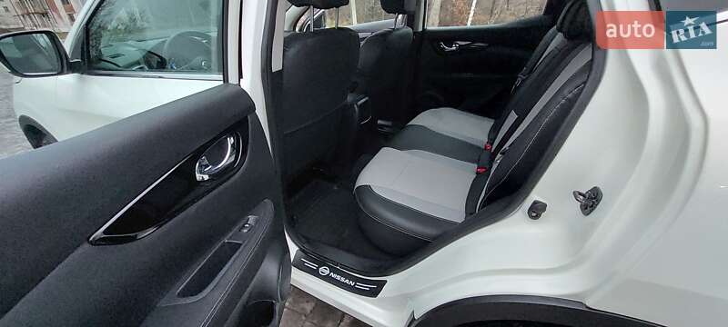 Внедорожник / Кроссовер Nissan Qashqai 2021 в Надворной