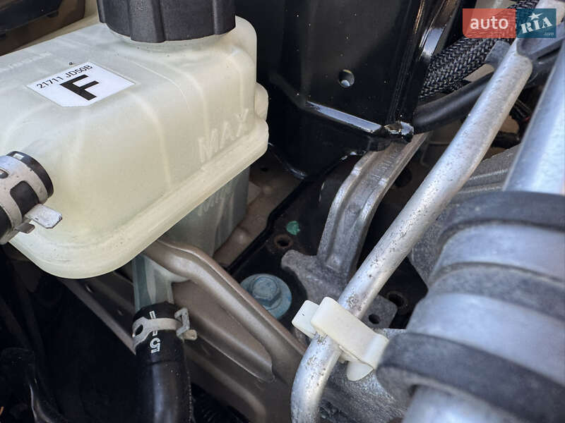 Позашляховик / Кросовер Nissan Qashqai 2012 в Луцьку