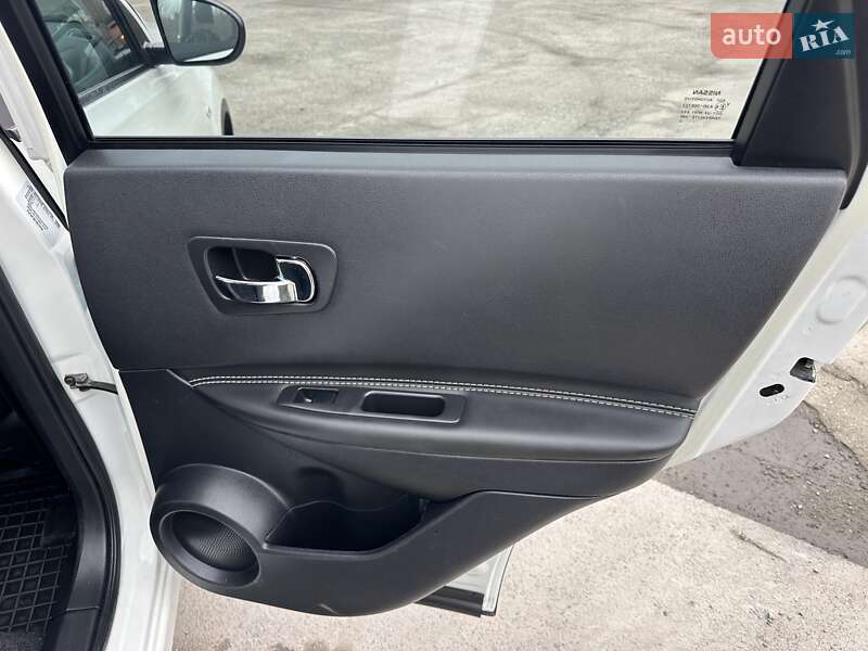 Внедорожник / Кроссовер Nissan Qashqai 2013 в Бердичеве