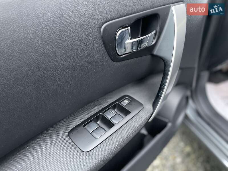 Внедорожник / Кроссовер Nissan Qashqai 2010 в Сумах фото 13 Внедорожник / Кроссовер Nissan Qashqai 2010 в Сумах