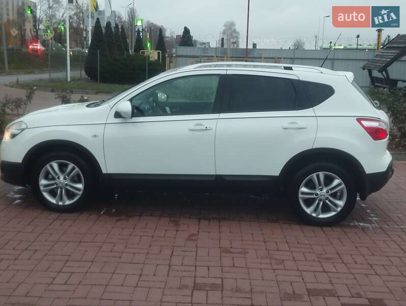 Внедорожник / Кроссовер Nissan Qashqai 2011 в Новых Санжарах