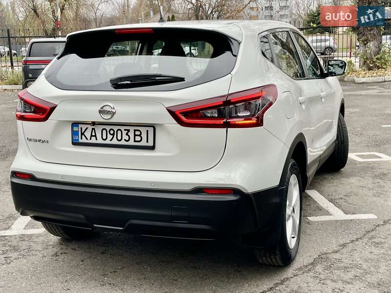 Внедорожник / Кроссовер Nissan Qashqai 2020 в Киеве
