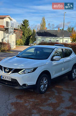 Внедорожник / Кроссовер Nissan Qashqai 2014 в Калуше