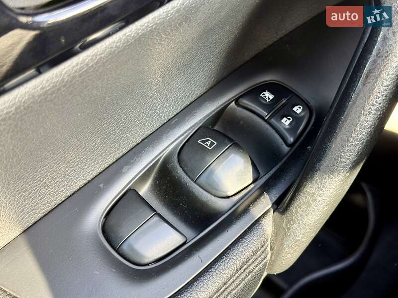 Внедорожник / Кроссовер Nissan Qashqai 2014 в Харькове фото 24 Внедорожник / Кроссовер Nissan Qashqai 2014 в Харькове